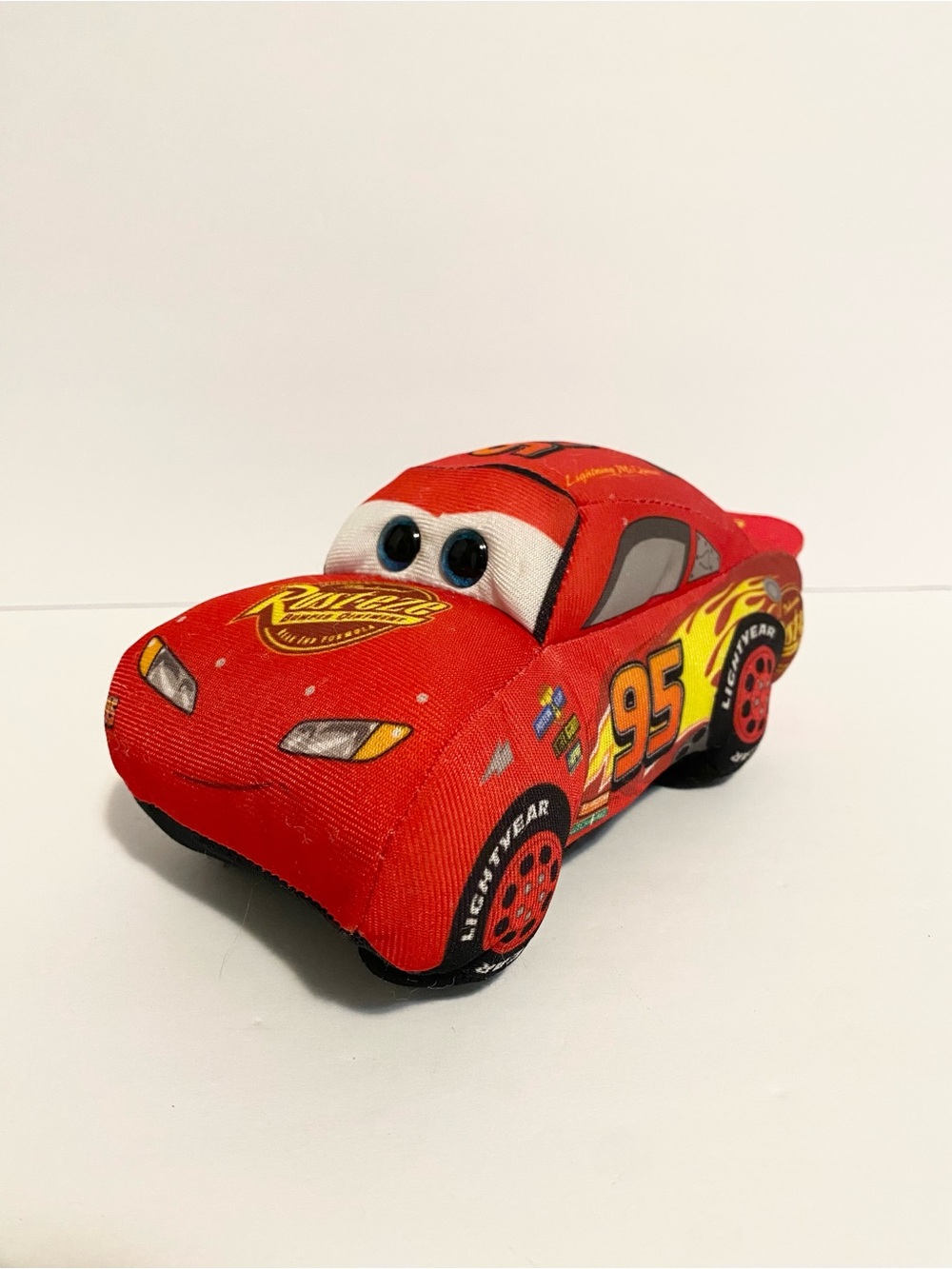 Ty Disney Pixar Cars Lightning McQueen 7" Plush Toy Red Stuffed Vehicle Movie